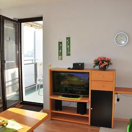 Haus-aquamarina-wohnung-45 דירה *